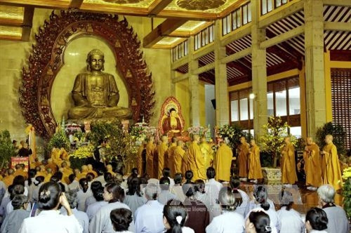 Thành phố Hồ Chí Minh: Pháp hội Dược sư xuân Đinh Dậu 2017