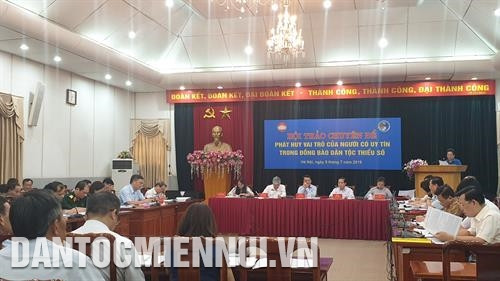 Hội thảo “Phát huy vai trò của người có uy tín trong đồng bào dân tộc thiểu số”