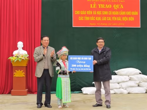Học sinh bán trú ở Bắc Kạn được hưởng chính sách hỗ trợ đặc thù
