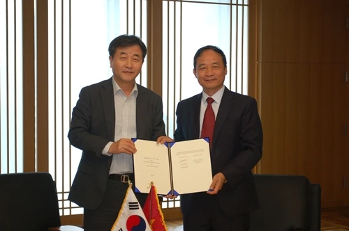 Tăng cường hợp tác giữa TTXVN và Hãng thông tấn Yonhap