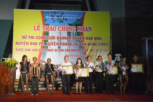 Sử thi Bahnar được công nhận là Di sản văn hóa phi vật thể quốc gia