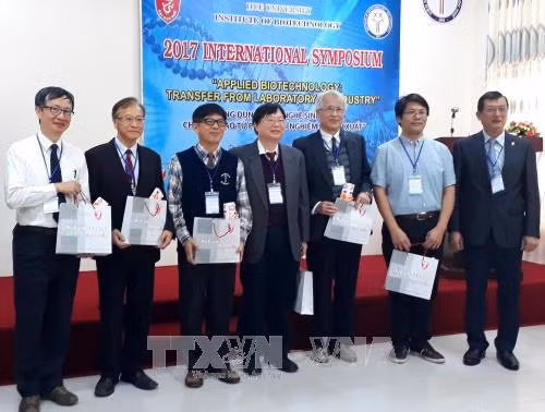 Tăng cường ứng dụng công nghệ sinh học vào sản xuất