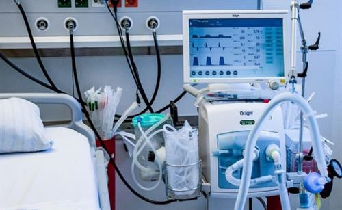 Đẩy mạnh nghiên cứu, sản xuất máy thở trong nước