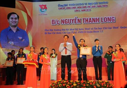Chính phủ ban hành nghị định sửa đổi, bổ sung một số quy định về xét tuyển viên chức