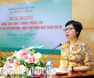 Thông tin gắn liền với đời sống của đồng bào dân tộc