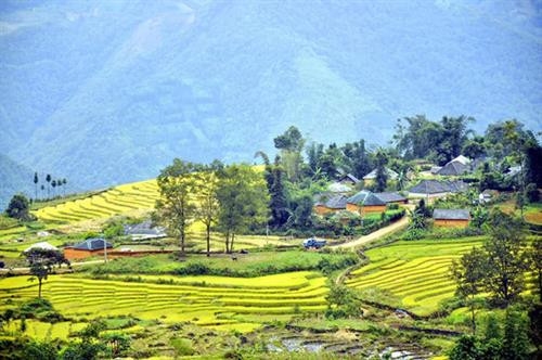 Khởi sắc ở huyện vùng biên Bát Xát
