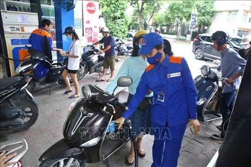 Giá xăng tăng nhẹ ngày cuối năm 2019