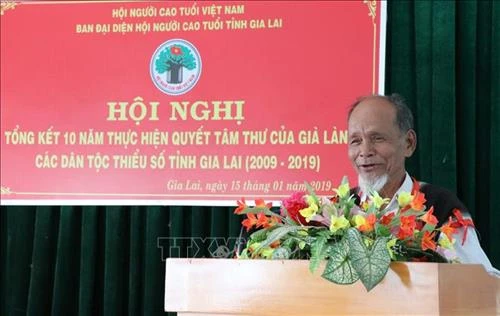 Phát huy vai trò của các già làng, phát triển kinh tế - xã hội khu vực Tây Nguyên