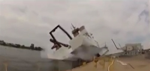 Hạ thủy tàu thuyền - thành công và thất bại