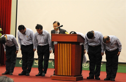 Công ty TNHH Gang thép Hưng Nghiệp Formosa Hà Tĩnh chính thức thừa nhận và xin lỗi vì đã gây ra sự cố môi trường biển tại 4 tỉnh miền Trung