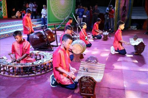 Bảo tồn, phát huy các giá trị truyền thống của dân tộc Khmer