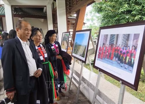 Triển lãm ảnh "Múa Tắc Xình - nét văn hóa đặc sắc của dân tộc Sán Chay"