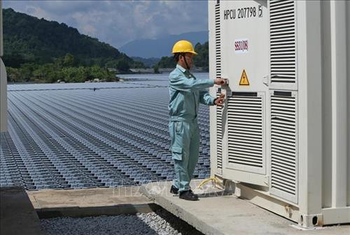 Quảng Trị thu hút đầu tư vào điện gió, điện mặt trời