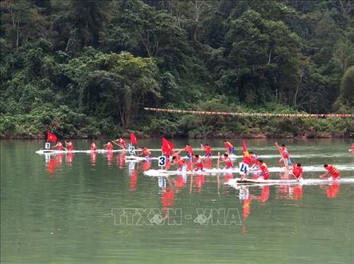 Lễ hội đua mảng trên dòng sông Gâm-Hà Giang