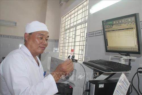 Kỷ niệm 64 năm Ngày Thầy thuốc Việt Nam: Bác sĩ 57 tuổi với 66 lần hiến máu