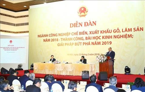 Thủ tướng Nguyễn Xuân Phúc: Kim ngạch xuất khẩu gỗ và lâm sản năm 2019 phải vượt mức 11 tỷ USD