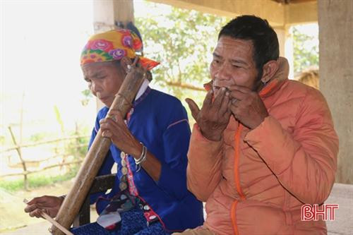 Độc đáo phong tục cưới hỏi của người Mã Liềng Hà Tĩnh