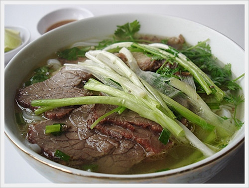 Phở qua góc nhìn của nhà văn Nguyễn Tuân