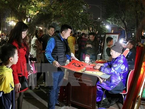 Hà Nội gắn việc thực hiện quy tắc ứng xử với các phong trào thi đua 