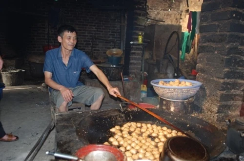 Hấp dẫn đậu phụ chao Thông Huề (Cao Bằng)