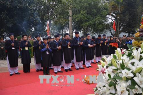 Đặc sắc lễ hội đền Đông Cuông