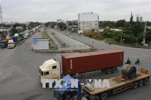 Đầu tư hạ tầng giao thông Thành phố Hồ Chí Minh (Bài 1)