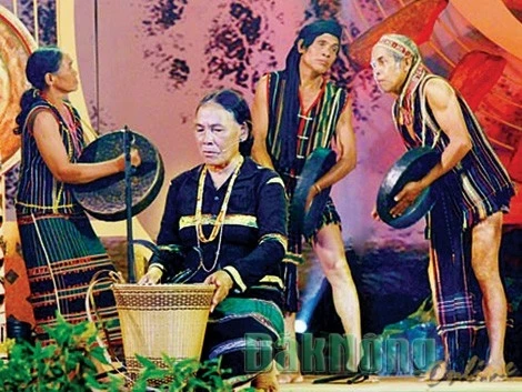 Ót N’drông, kho tàng kinh nghiệm của người M’nông