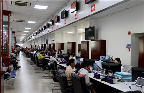 Viên chức trong đơn vị sự nghiệp công lập sẽ phải chuyển sang hợp đồng làm việc có thời hạn