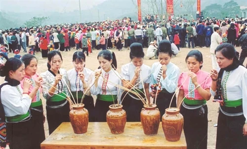 Độc đáo ẩm thực ngày tết của đồng bào Thái đen ở Mường Lò