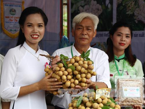 Đặc sắc Ngày hội "nhãn Sông Mã" năm 2017