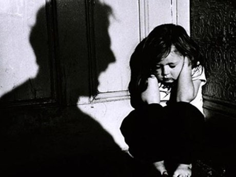 Báo động gia tăng các vụ xâm hại tình dục trẻ em từ người thân, người quen