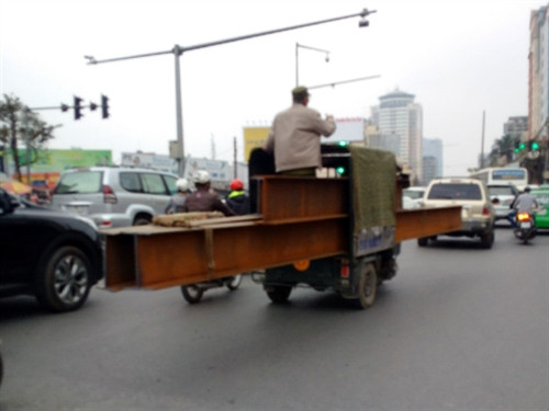 Xử nghiêm xe ba bánh lộng hành ở Thủ đô