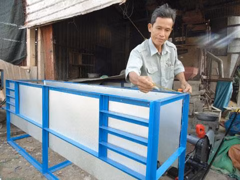Anh Đinh Văn Sơn - Nhà sáng chế “chân đất”