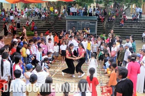 Nô nức ngày khai trường