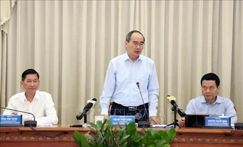Thành phố Hồ Chí Minh đã và đang đi nhanh hơn cả nước 5 năm về công nghệ thông tin - truyền thông