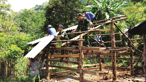 Tình Quân - Dân nơi địa đầu Tổ quốc