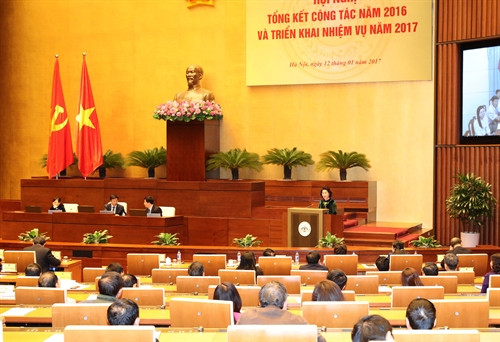 Chủ tịch Quốc hội Nguyễn Thị Kim Ngân dự Hội nghị triển khai nhiệm vụ năm 2017 của Văn phòng Quốc hội