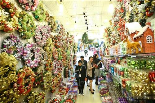 Hà Nội: Nhộn nhịp thị trường mùa Giáng sinh 2018