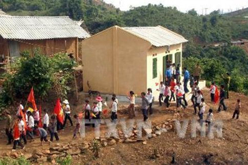 Cần có chính sách hỗ trợ học sinh vùng cao học bậc Trung học Phổ thông