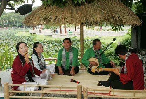 Về quê hương của những điệu vọng cổ