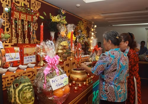 Giới sân khấu cả nước long trọng kỷ niệm ngày truyền thống