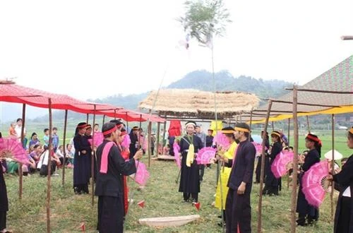 Giá trị các khúc hát lượn Nàng Hai ở Cao Bằng
