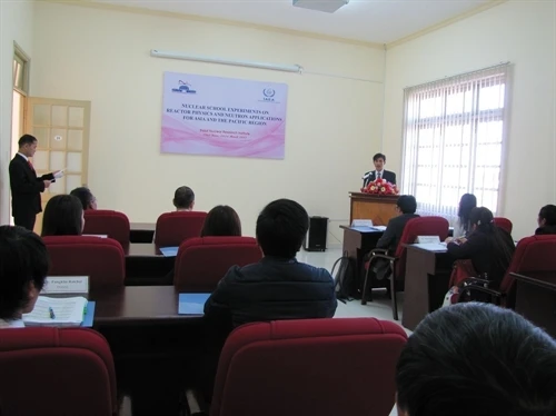 Huấn luyện về vật lý hạt nhân và ứng dụng nơtrôn khu vực châu Á - Thái Bình Dương
