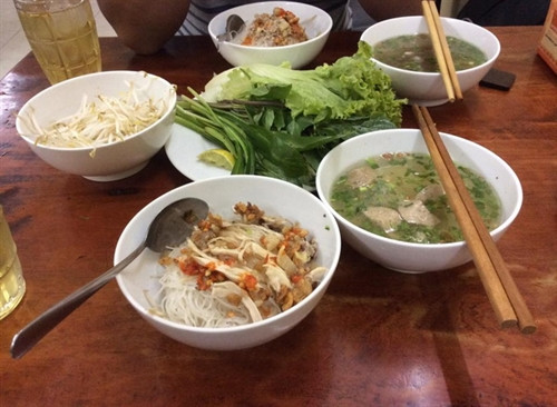 Phở khô - đặc sản Phố Núi danh bất hư truyền 