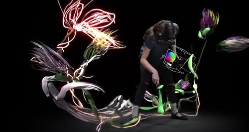 Bung lụa với chổi vẽ Tilt Brush của Google