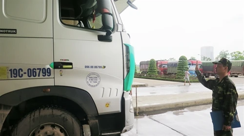 Thủ tướng Chính phủ cho phép kéo dài thời gian thông quan tại cửa khẩu quốc tế Kim Thành (Lào Cai)