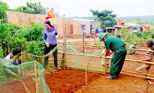 Xuân về trên Tiểu khu 119