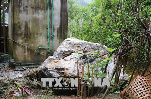 Cần di dời ngay 63 hộ dân bản Pa Xa Xá khỏi cung trượt sạt của núi Mộc Cuôi Gang