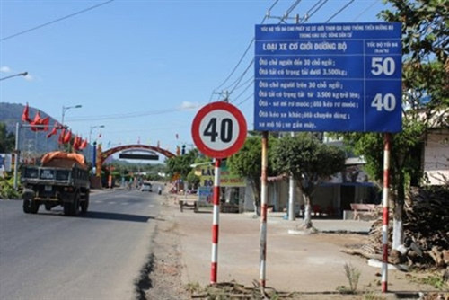 Thống nhất biển báo hiệu trên quốc lộ