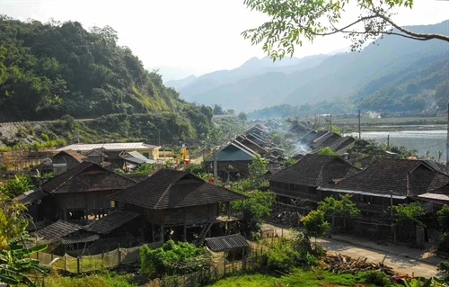 Thời tiết ngày 12/2: Miền Bắc rét kéo dài hai ngày tới, có nơi nhiệt độ dưới 8 độ C
